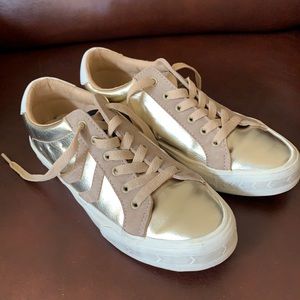 ✨Gold Vintage Havana Sneakers✨